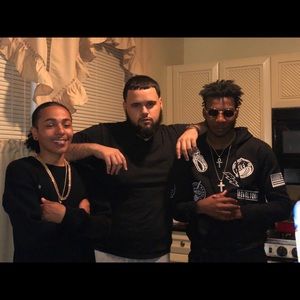 Meet your Posher, Sha